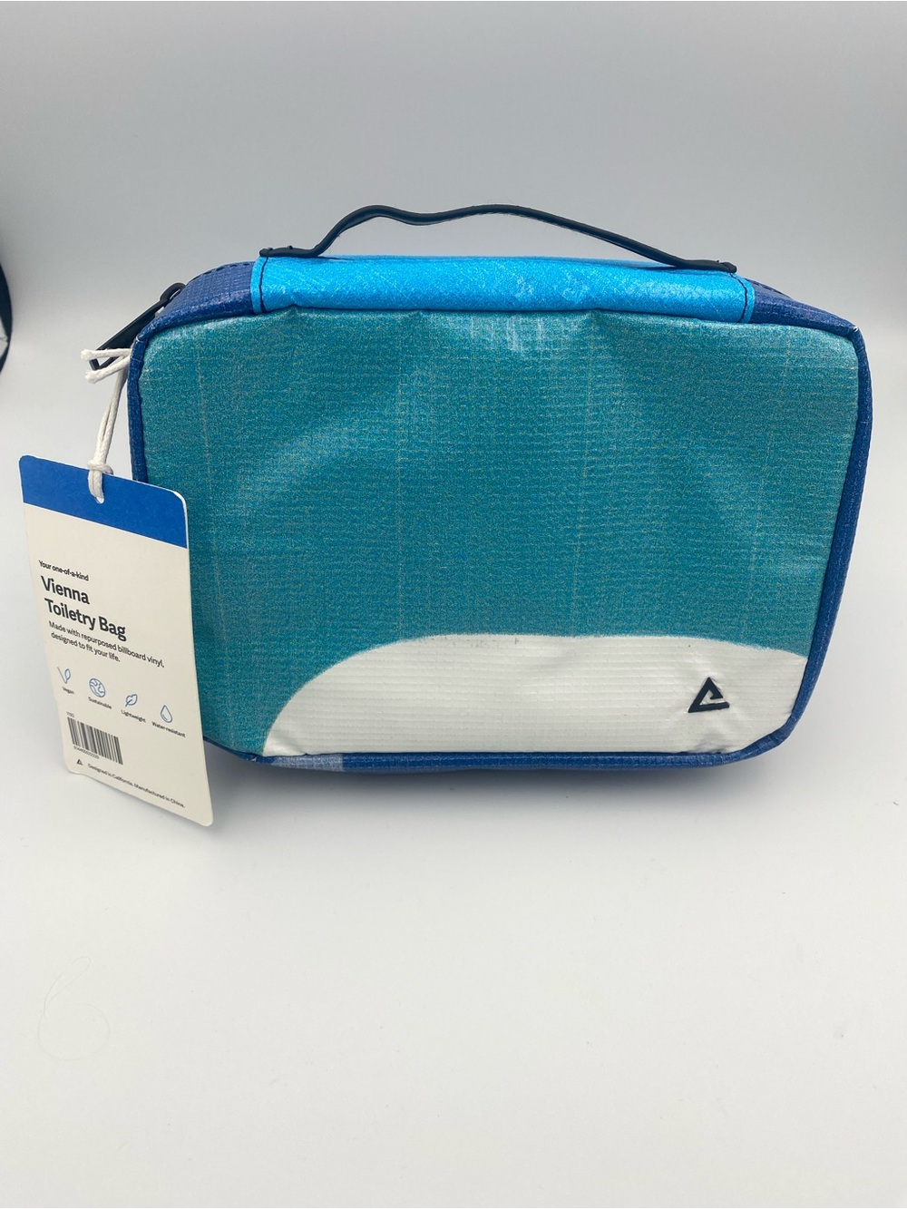 Rareform Vienna Toiletry Bag - Teal & Blue